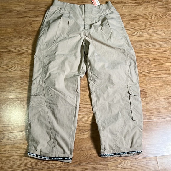 Free People Movement Mesmerize Me Pants light tan size large.  A548 - Picture 5 of 9